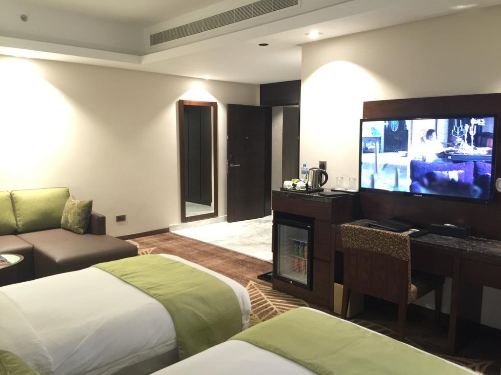 Ramee Rose Hotel Manama Exterior foto